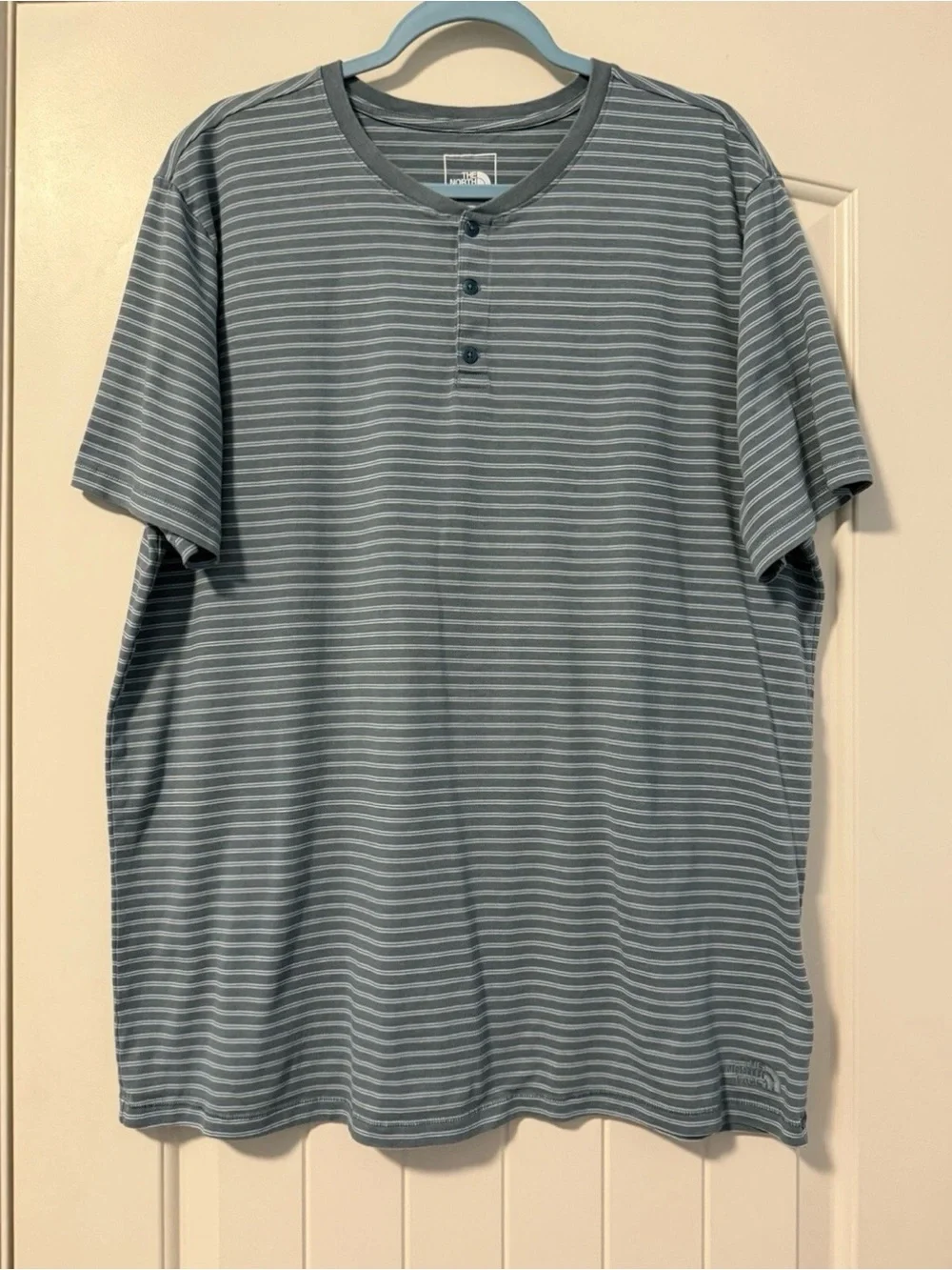 The North Face Short Sleeve Terrain Henley T Shirt Mens Size XL Green White